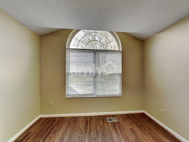 Building Photo - 4363 Squaw Valley Dr