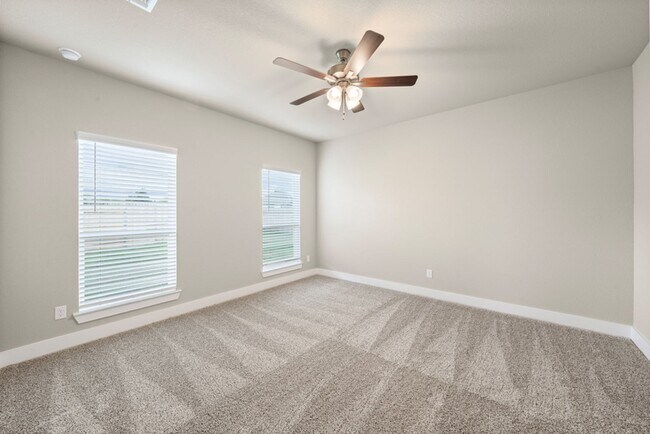Building Photo - Modern Comfort Meets Style in Hartrick Ranch