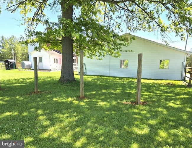 Building Photo - 8293 Leetown Rd