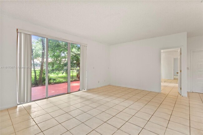 Building Photo - 15076 SW 51st St
