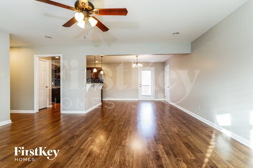 Building Photo - 66 Clifton Dr