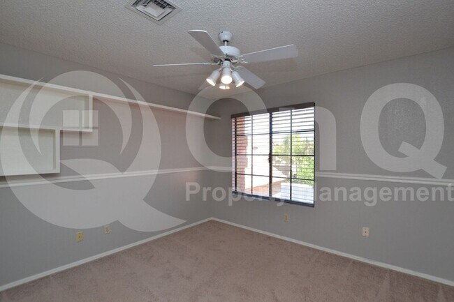 Building Photo - 4671 W Shannon St