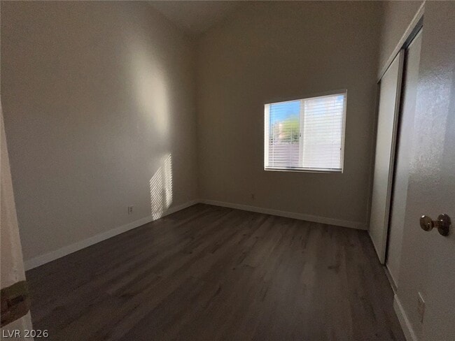 Building Photo - 635 Delorean Dr