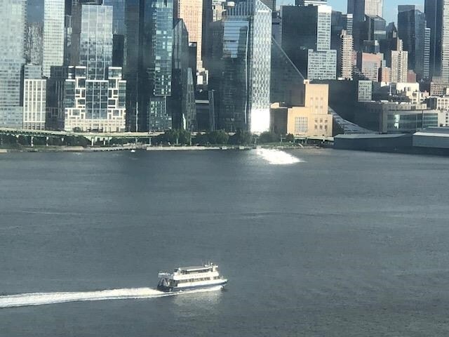 Building Photo - 7000 BLVD E