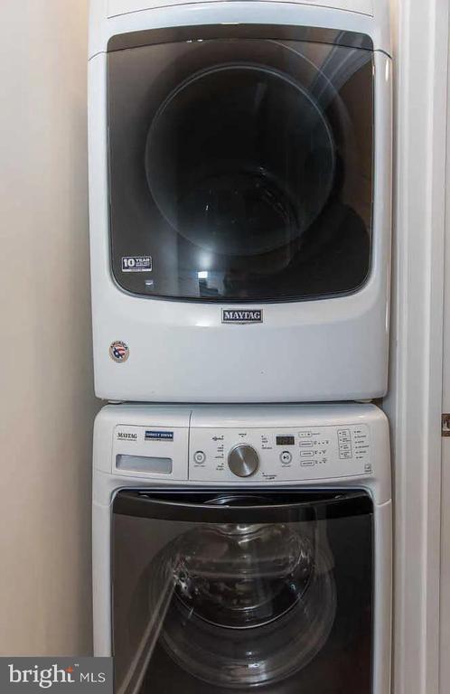 Building Photo - 3303 Demirel Way