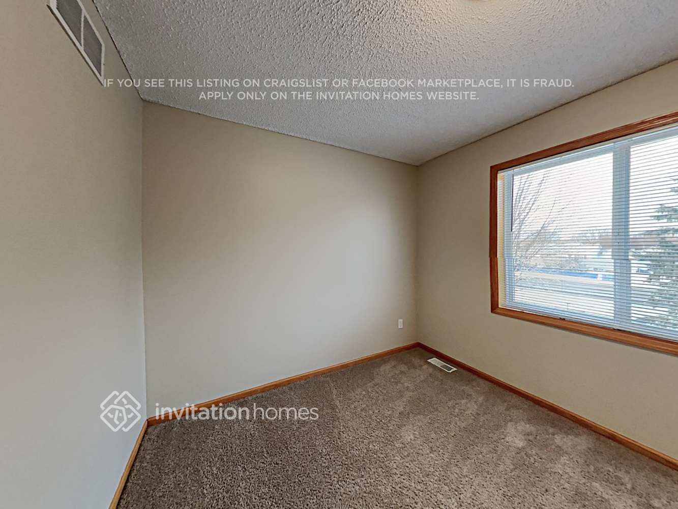 Building Photo - 1311 Creekside Dr