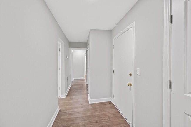 Floorplan - Indian Creek Apartments and Townhomes