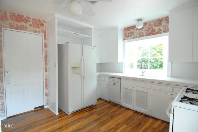 Building Photo - 3255 George Cir