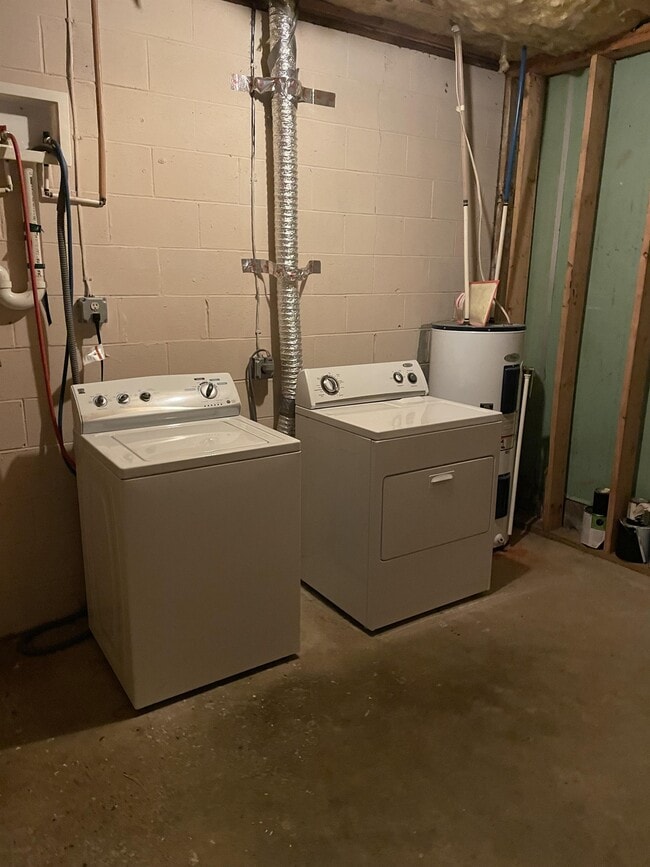 Building Photo - 115 Hartford Ct