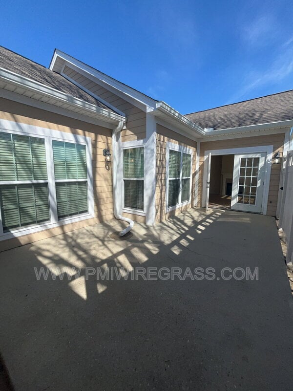 Building Photo - 306 Hidden Creek Cir