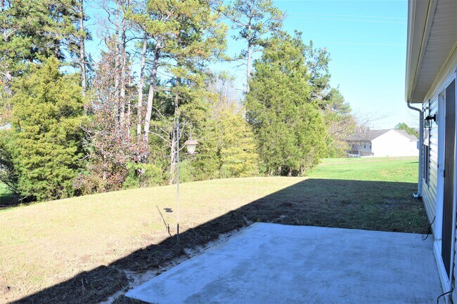 Building Photo - 3317 Alderpoint Ln