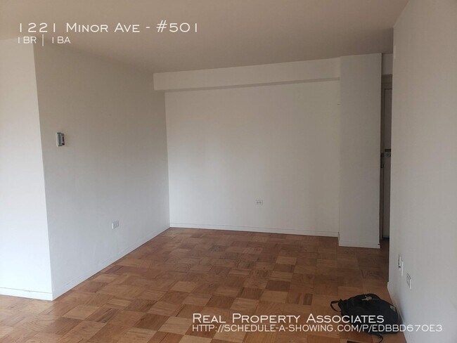 Building Photo - 1221 Minor Ave