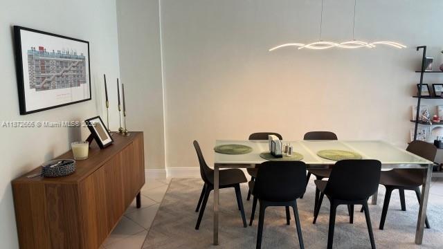 Building Photo - 150 SE 25th Rd