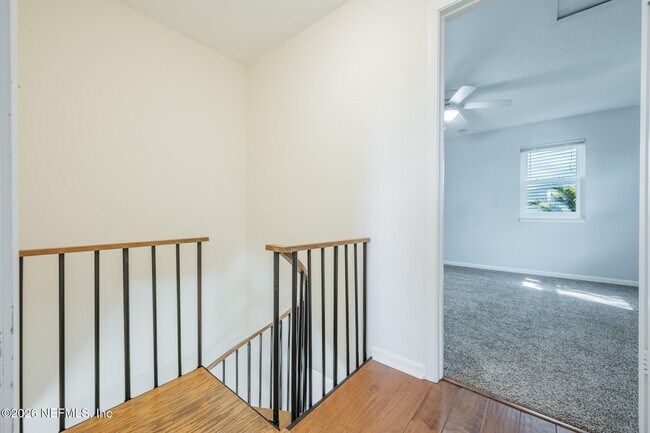 Building Photo - 597 Sturdivant Ave