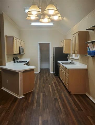 Building Photo - 2212 Heatherton Pl