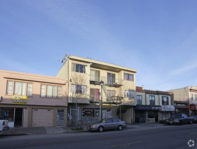 Primary Photo - 2832-2840 San Bruno Ave