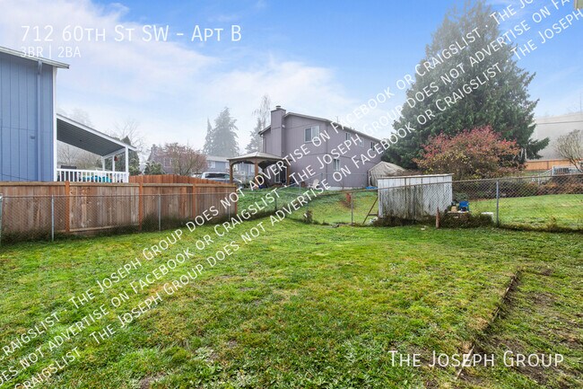 Building Photo - 712 60th St SW