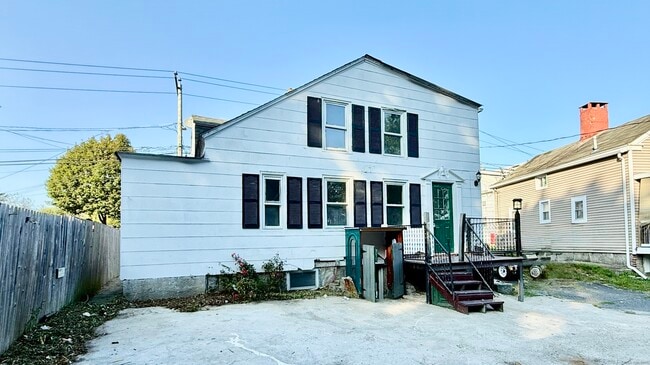 Building Photo - 94 Blackhall St