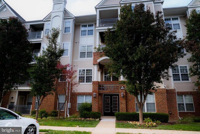 Building Photo - 3009 Nicosh Cir