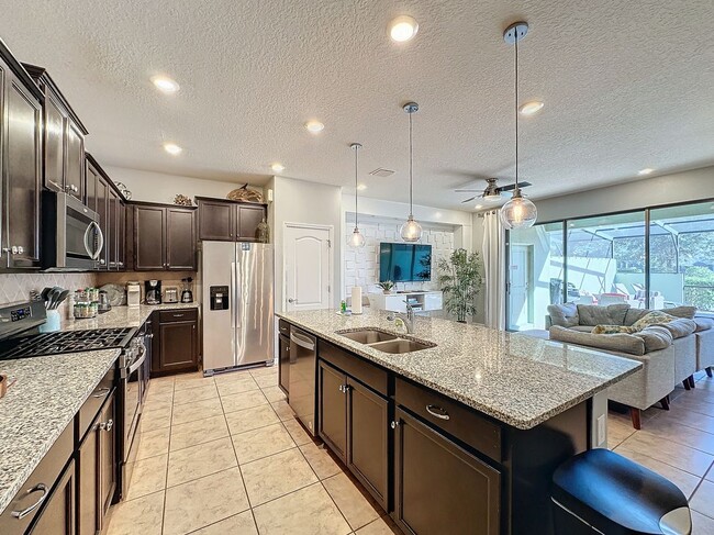 Building Photo - 4626 Terrasonesta Dr