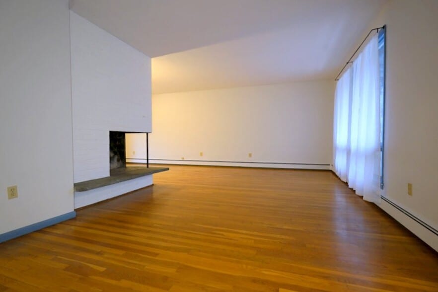 Living Room - 208 Grove St