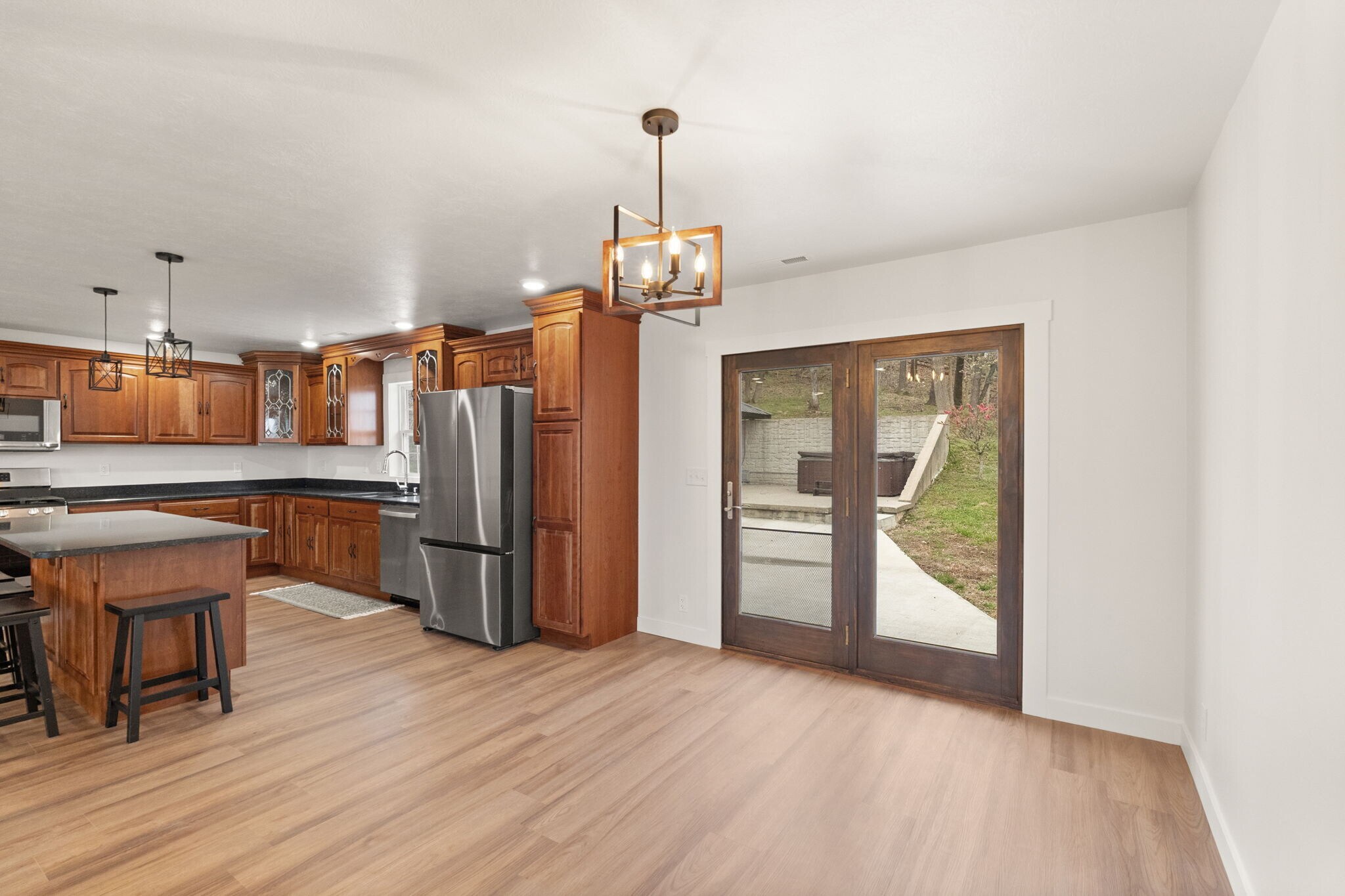 Building Photo - 1578 E 100 N