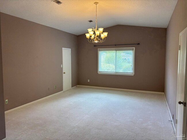 Building Photo - 301 Teakwood Cir