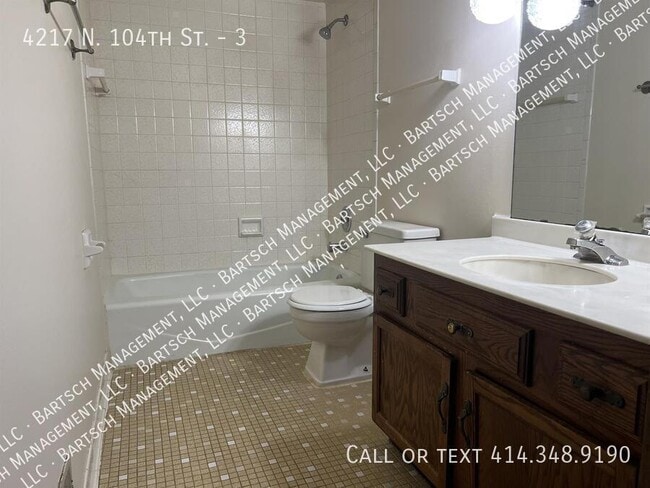 Building Photo - 4217 N 104th St