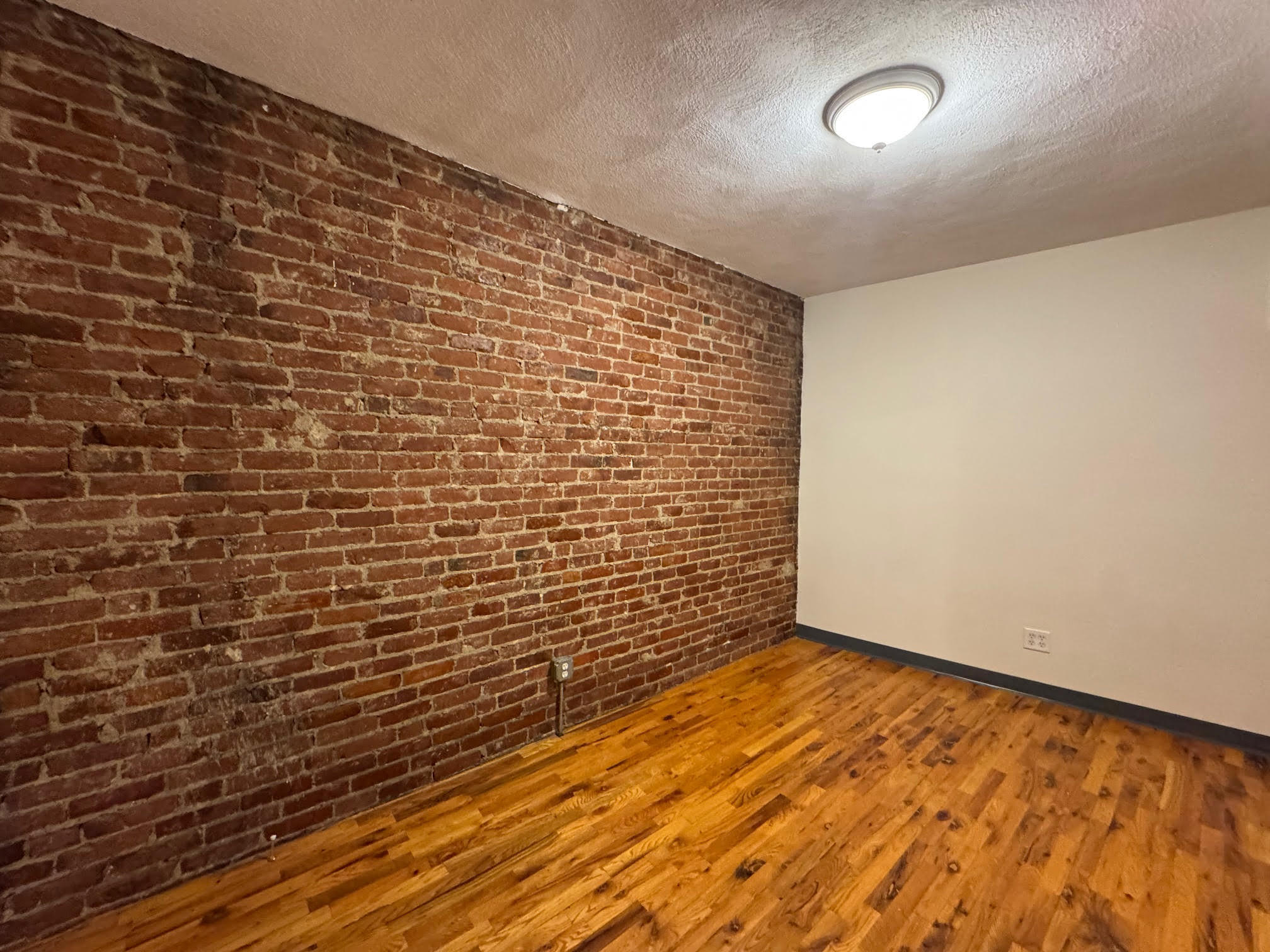 Building Photo - 838 Huntington Ave