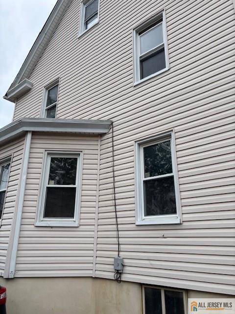 Building Photo - 65 W Stearns St