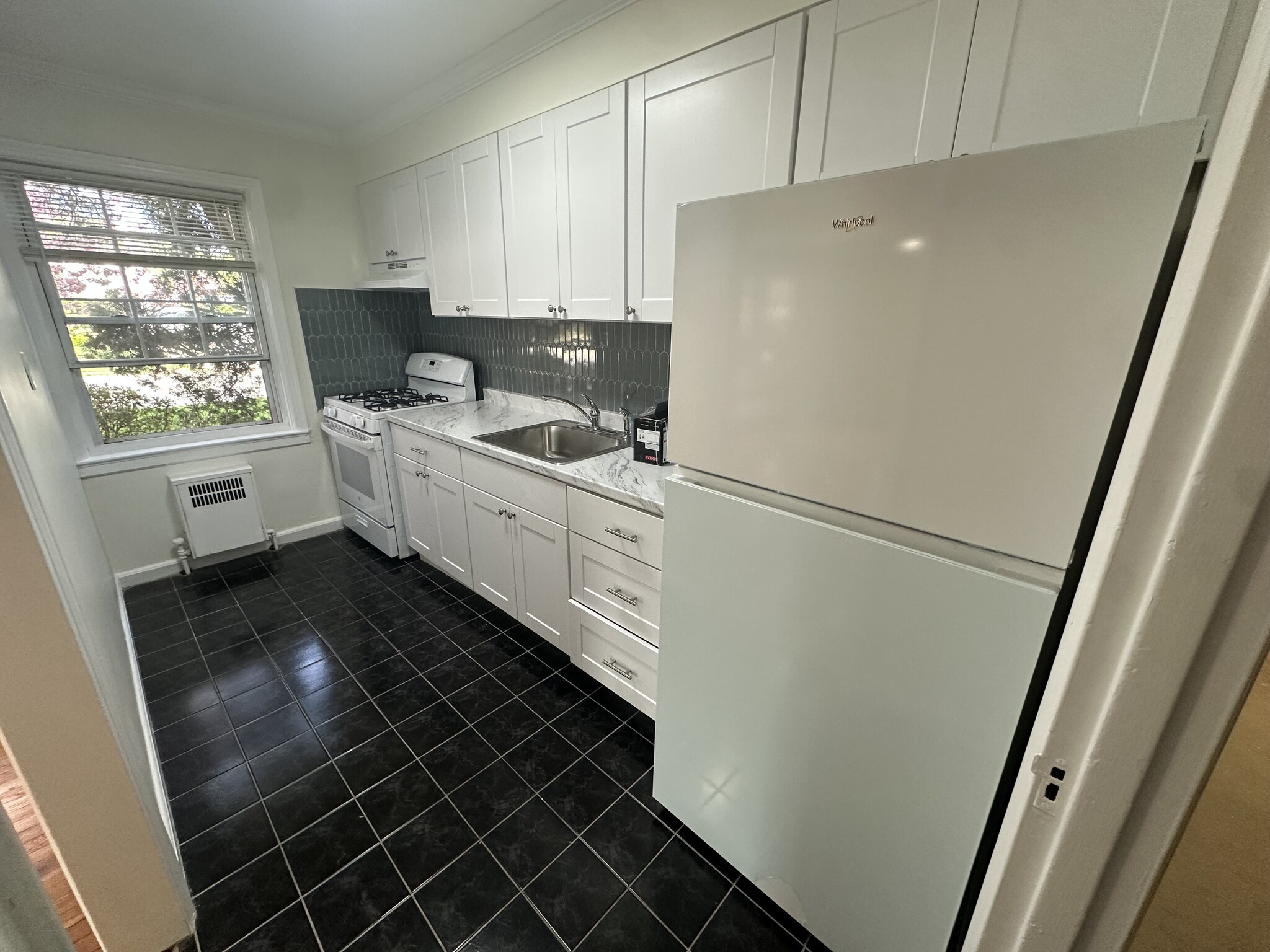 Building Photo - 90 Millburn Ave