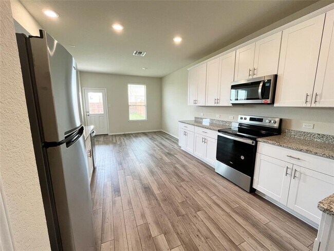 Building Photo - 54 Pacific Loon St