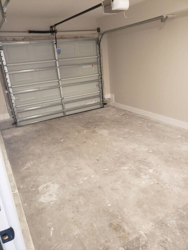 Building Photo - Waterfront Townhome near Tyndall AFB! *1/2 OFF Security Deposit for Active-Duty Military!*