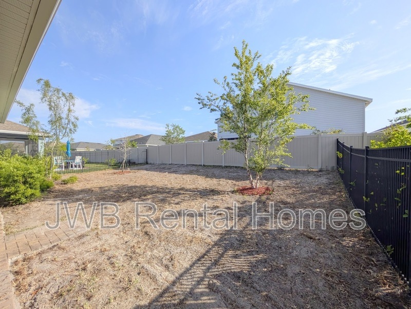 Building Photo - 95 Sadler Ct