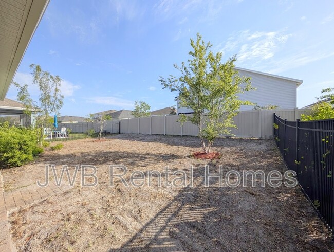 Building Photo - 95 Sadler Ct