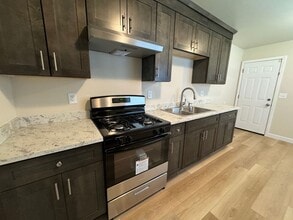 Building Photo - 223-227 W Curtis St.