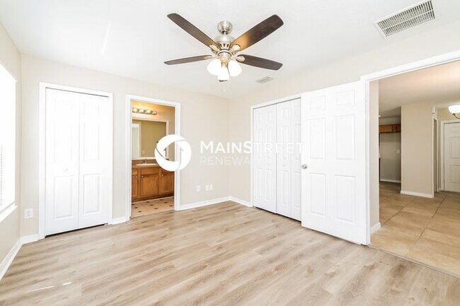 Building Photo - 3 Bedroom Pet-Friendly Home in Kissimmee, FL with Main Street Renewal