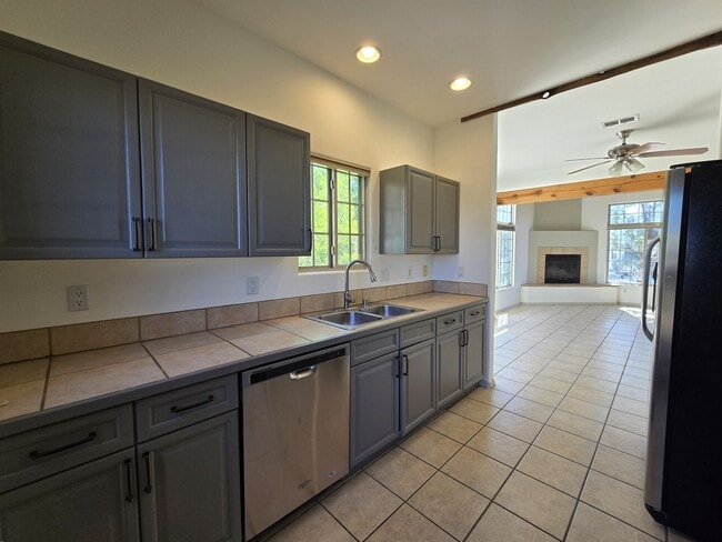 Building Photo - 4141 Soaring Eagle Ln