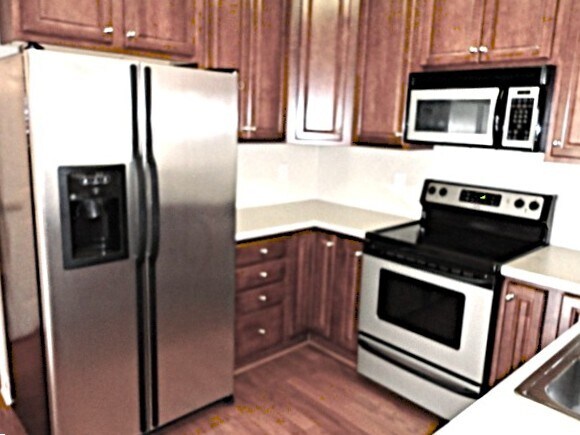 Building Photo - 3150 Glenshire Dr
