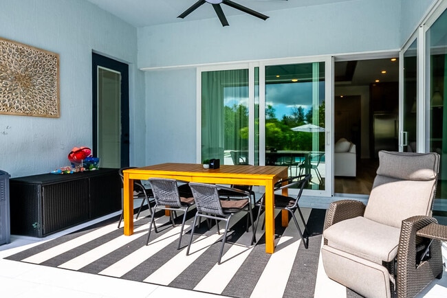 Building Photo - 5330 Yellow Water Lily Ct