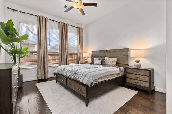 Building Photo - 28230 Emerald Bnd