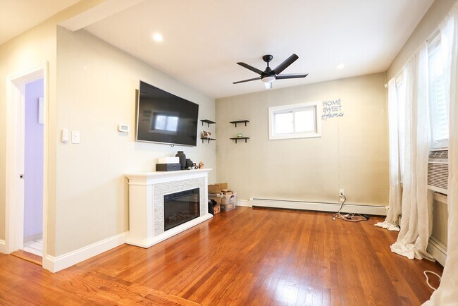 Building Photo - 43-45-45 Belnel Rd