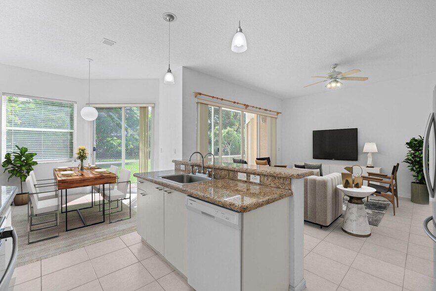 Building Photo - 2018 Reston Cir