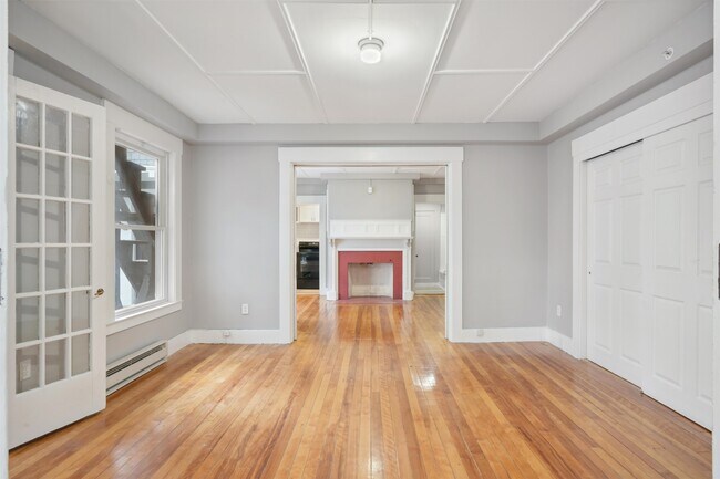 Building Photo - 3 Merrimack St