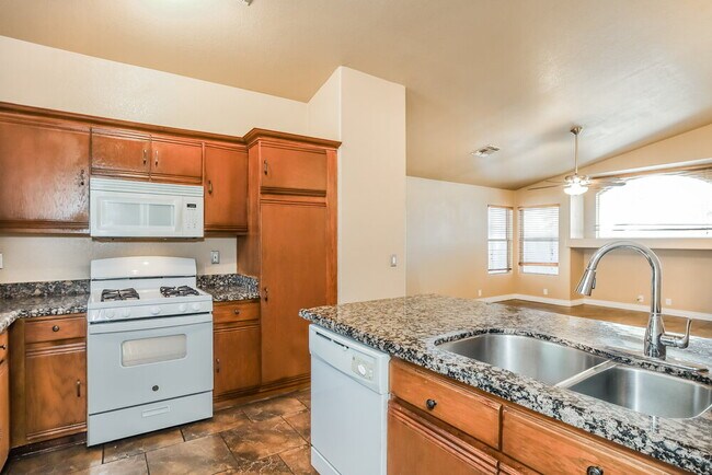 Building Photo - 2231 N 89th Ave