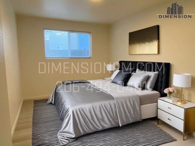 Building Photo - Wonderful 2 bed/1 bath duplex with firepla...