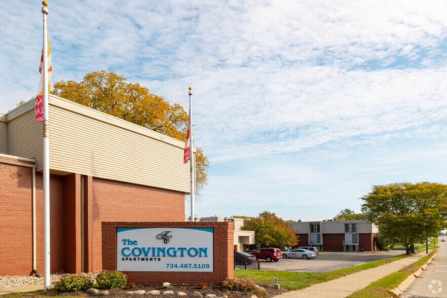 Covington Apartments 1926 Washtenaw Ave Ypsilanti MI 48197