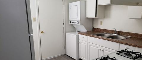 Building Photo - 1025 Prater Way