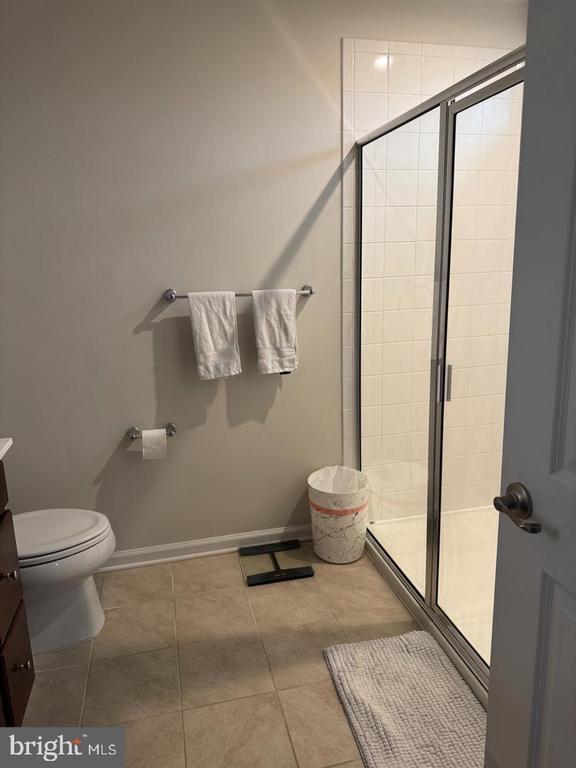 Building Photo - 9816 Cedarmass Cir