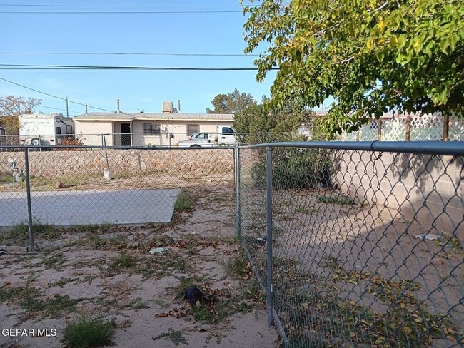 Building Photo - 7821 Corozal Dr